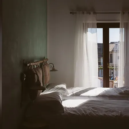 Oda ve Kahvaltı Perla Serra San Bruno