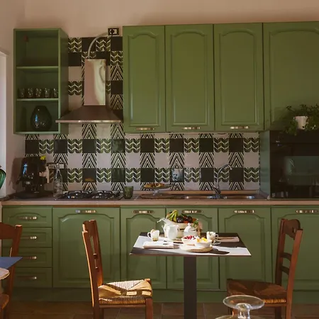 Perla Oda ve Kahvaltı Serra San Bruno